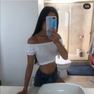 pacsun la hearts white flower embroidered crop top